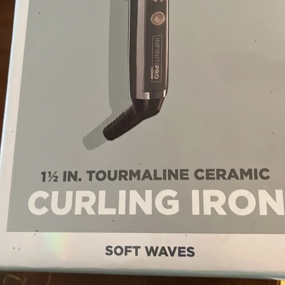 Infinity Pro Conair curling iron - Picture 3 of 5